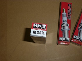 HKS製スーパーファイヤーレーシングプラグMシリーズ